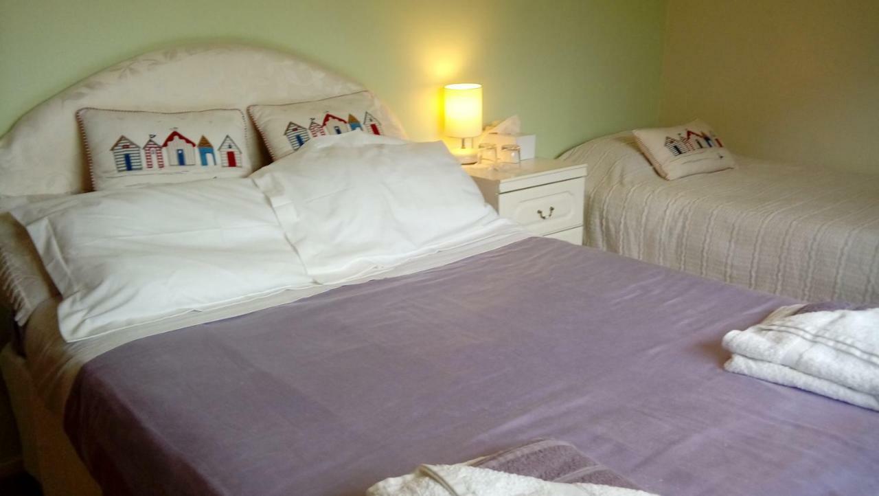 Lavender House Hotel Bridgend  Exterior photo